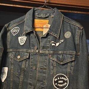 Men's Levi's Black and White Embroidered Shield Patch Denim Jacket